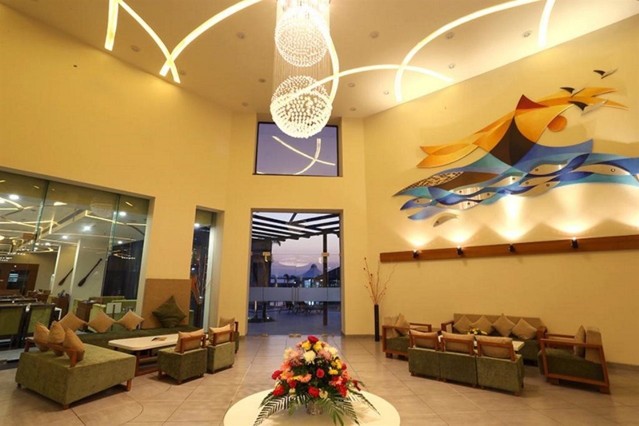 The Gold Beach Resort Daman Eksteriør bilde