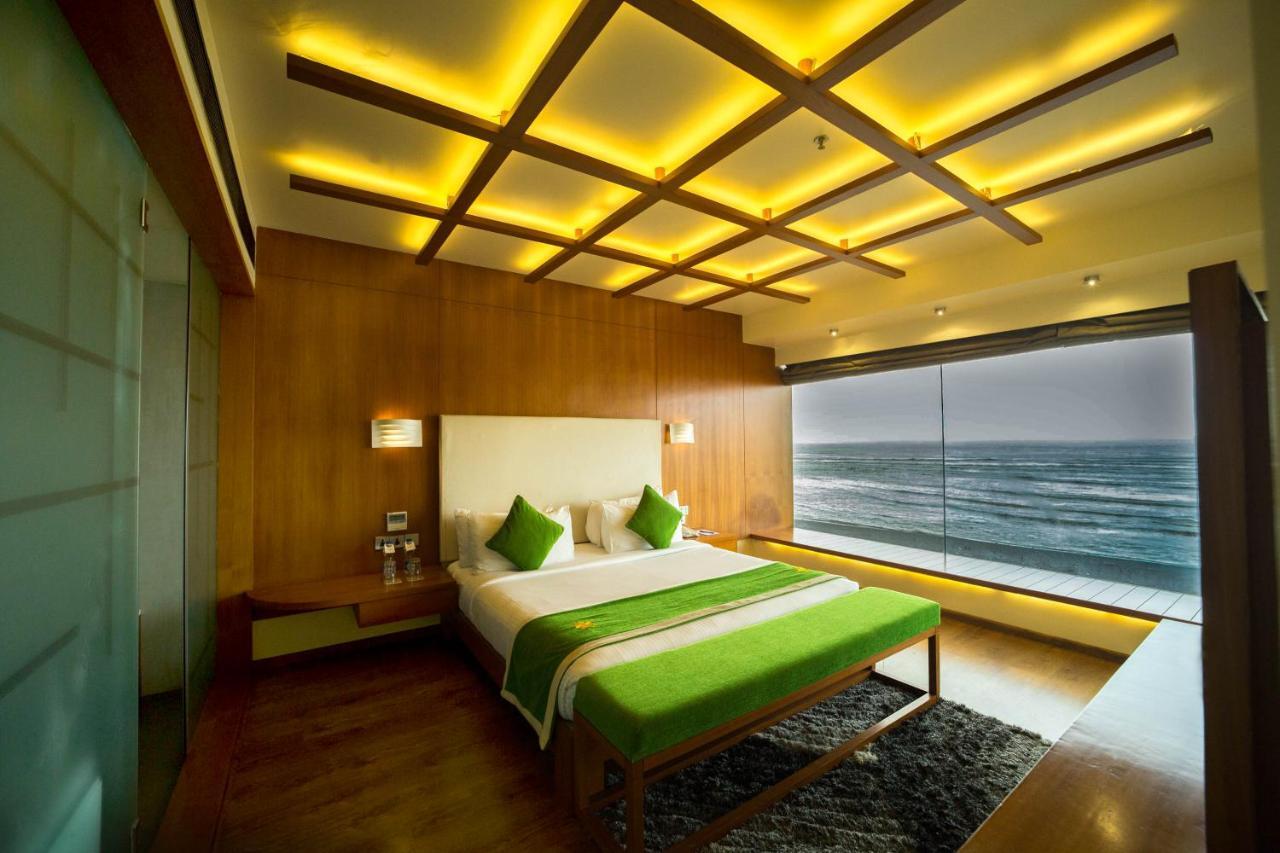 The Gold Beach Resort Daman Eksteriør bilde